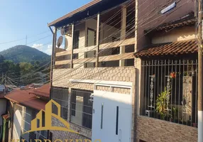 Foto 1 de Casa com 2 Quartos à venda, 181m² em Retiro, Volta Redonda