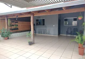 Foto 1 de Casa com 3 Quartos à venda, 240m² em Setor Pausanes, Rio Verde