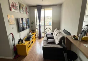 Foto 1 de Apartamento com 2 Quartos à venda, 52m² em Vila Mercês, Carapicuíba