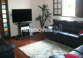 Foto 1 de Casa com 6 Quartos à venda, 340m² em Bandeirantes, Contagem