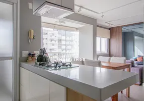 Foto 1 de Apartamento com 1 Quarto à venda, 61m² em Passo da Areia, Porto Alegre