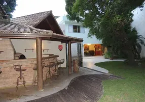 Foto 1 de Casa com 4 Quartos para alugar, 600m² em Jardim Botânico, Rio de Janeiro