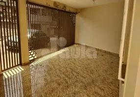 Foto 1 de Casa com 3 Quartos à venda, 203m² em Vila Curuçá, Santo André