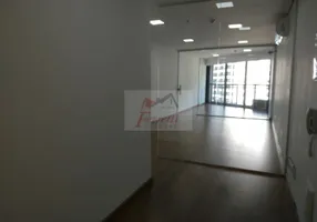 Foto 1 de Sala Comercial para alugar, 59m² em Valongo, Santos