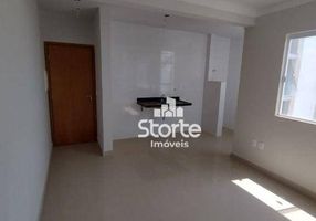 Apartamentos com 2 quartos em New Golden Ville em Uberlândia