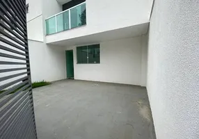 Foto 1 de Casa com 3 Quartos à venda, 130m² em Parque Xangri La, Contagem