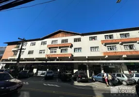 Foto 1 de Apartamento com 2 Quartos à venda, 72m² em Retiro, Petrópolis