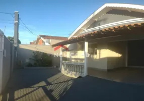 Foto 1 de Casa com 3 Quartos à venda, 190m² em Parque São Jorge, Marília