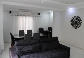 Foto 1 de Apartamento com 2 Quartos à venda, 103m² em Campo Grande, Santos