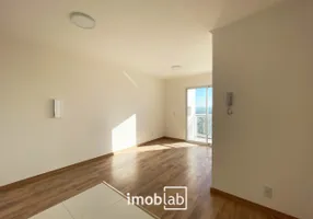 Foto 1 de Apartamento com 2 Quartos para alugar, 49m² em Três Vendas, Pelotas