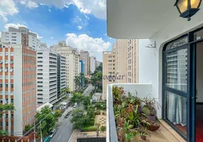 Foto 1 de Apartamento com 3 Quartos à venda, 231m² em Jardim América, São Paulo