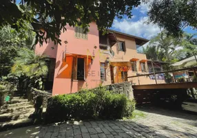 Foto 1 de Casa com 3 Quartos à venda, 486m² em Chacara Santa Lucia, Carapicuíba