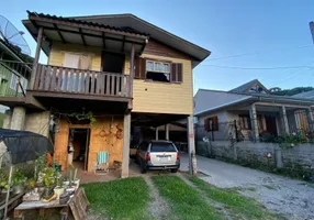 Foto 1 de Casa com 4 Quartos à venda, 110m² em , Gramado