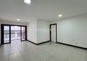 Foto 1 de Apartamento com 3 Quartos para alugar, 128m² em Agriões, Teresópolis