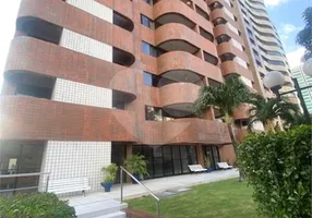 Foto 1 de Apartamento com 3 Quartos à venda, 149m² em Patriolino Ribeiro, Fortaleza