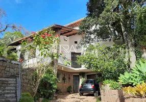 Foto 1 de Casa com 3 Quartos à venda, 378m² em Vila Conceição, Porto Alegre