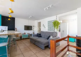 Foto 1 de Apartamento com 2 Quartos à venda, 74m² em Santana, Porto Alegre