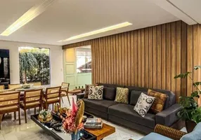 Foto 1 de Casa com 3 Quartos à venda, 200m² em Castelo, Belo Horizonte