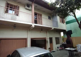 Foto 1 de Casa com 2 Quartos à venda, 221m² em São José, Porto Alegre