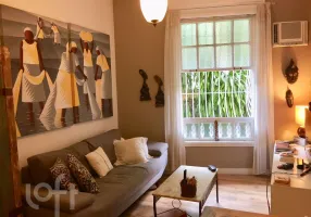 Foto 1 de Apartamento com 2 Quartos à venda, 70m² em Cosme Velho, Rio de Janeiro