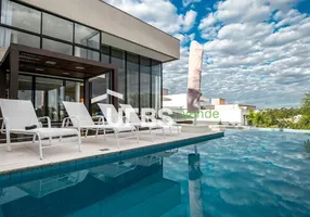 Foto 1 de Casa de Condomínio com 4 Quartos à venda, 610m² em Alphaville Flamboyant Residencial Araguaia, Goiânia