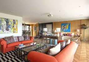 Foto 1 de Apartamento com 3 Quartos à venda, 306m² em Real Parque, São Paulo