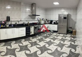 Foto 1 de Casa com 3 Quartos à venda, 240m² em Jardim Monte Cristo, Suzano