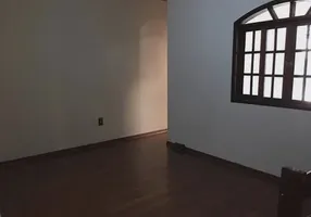 Foto 1 de Sobrado com 3 Quartos à venda, 125m² em Vila Sul Americana, Carapicuíba