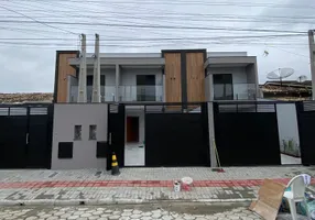 Foto 1 de Sobrado com 3 Quartos à venda, 120m² em Santa Regina, Camboriú