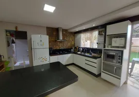 Foto 1 de Casa de Condomínio com 3 Quartos à venda, 250m² em Setor Habitacional Vicente Pires, Brasília