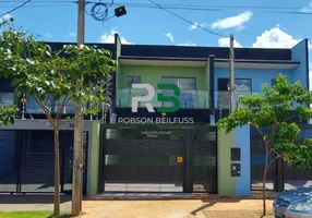 Foto 1 de Sobrado com 3 Quartos à venda, 150m² em Gleba Simon Frazer, Londrina