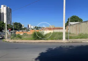 Foto 1 de Lote/Terreno à venda, 530m² em Goiabeiras, Cuiabá
