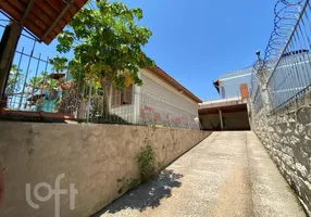 Foto 1 de Casa com 2 Quartos à venda, 54m² em São José, Canoas