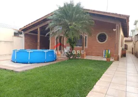 Foto 1 de Casa com 3 Quartos à venda, 120m² em Nova Peruíbe, Peruíbe