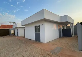 Foto 1 de Casa com 2 Quartos para alugar, 60m² em Parque Residencial Rita Vieira, Campo Grande
