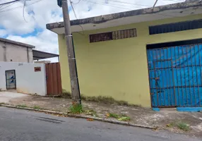 Foto 1 de Casa com 2 Quartos para alugar, 80m² em Araguaia, Belo Horizonte