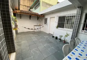 Foto 1 de Casa com 4 Quartos à venda, 300m² em Catiapoa, São Vicente