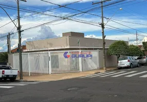 Foto 1 de Casa com 3 Quartos à venda, 200m² em Parque Industrial, São José do Rio Preto