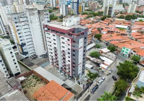 Foto 1 de Apartamento com 3 Quartos à venda, 94m² em Papicu, Fortaleza