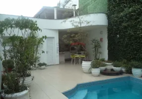 Foto 1 de Sobrado com 3 Quartos à venda, 500m² em Jardim França, São Paulo