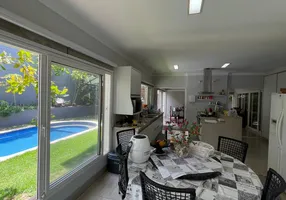 Foto 1 de Casa de Condomínio com 3 Quartos à venda, 452m² em Jardim Itália, Cuiabá