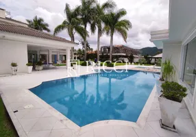 Foto 1 de Casa de Condomínio com 6 Quartos à venda, 2000m² em Jardim Acapulco , Guarujá