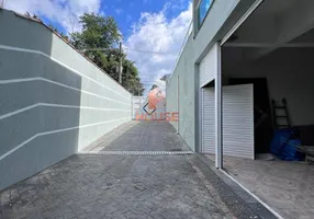Foto 1 de Galpão/Depósito/Armazém para venda ou aluguel, 650m² em Centro Industrial, Arujá