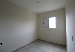 Foto 1 de Apartamento com 2 Quartos à venda, 41m² em Santa Mônica, Uberlândia