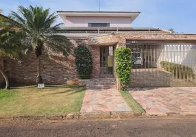 Foto 1 de Casa com 4 Quartos para alugar, 242m² em Jardim Vale das Rosas, Araraquara
