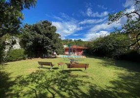 Foto 1 de Casa com 3 Quartos à venda, 285m² em Chacara Vale do Rio Cotia, Carapicuíba