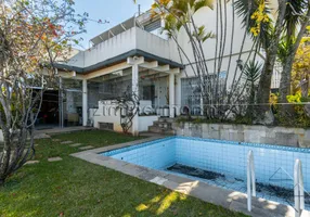 Foto 1 de Casa com 4 Quartos à venda, 300m² em Pacaembu, São Paulo