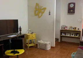 Foto 1 de Casa com 2 Quartos à venda, 80m² em Conjunto Residencial Vista Verde, São Paulo