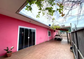 Foto 1 de Casa com 3 Quartos à venda, 270m² em Fundos, Biguaçu