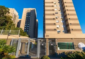Foto 1 de Apartamento com 2 Quartos para alugar, 55m² em Jardim Carvalho, Porto Alegre